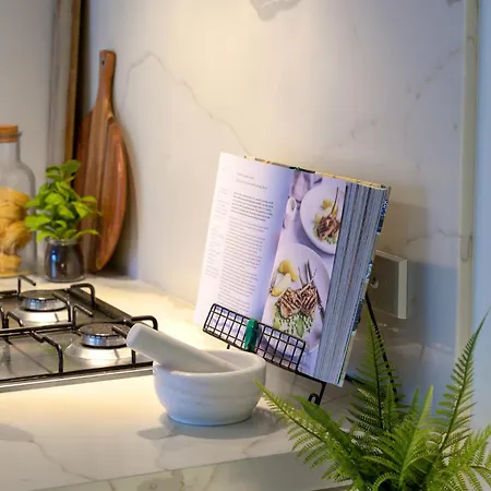 Luxury Gabba Apartment *