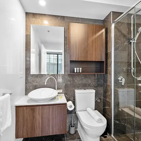 Cbd 2br Skyhigh W Panoramic Views Pool Gym Wifi *