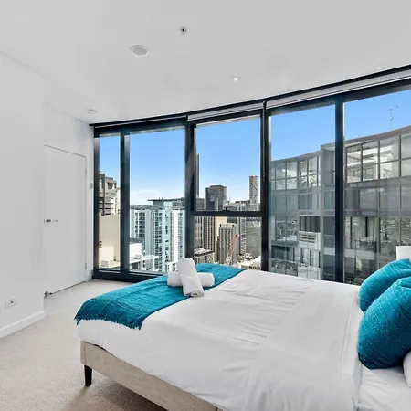 Cbd 2br Skyhigh W Panoramic Views Pool Gym Wifi *