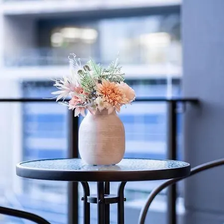 Urban Elegance 2b2b W Parking, Pool South Brisbane