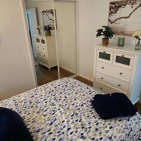 Holiday home Peaceful Getaway - Stylish, Newly Updated House