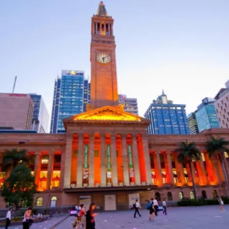 Apartment Slick 1 Bedroom + Carpark - Walk To Brisbane