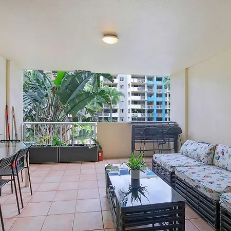 'canopy Cove' A Resort-style Tropical Paradise Apartment