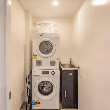 Toowong Carpark And Wifi Great Value 1br *