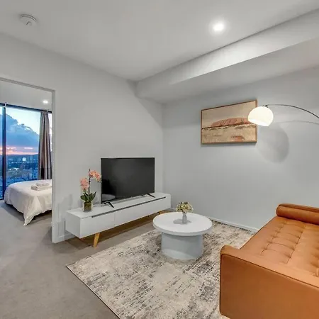 Living~1bed/1bath/1car/views ~ Sth *