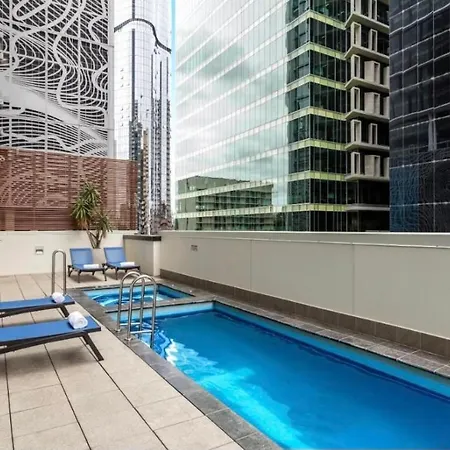 Level 17 Luxury Cbd 2 Bed With Pool And Parking * Brisbane