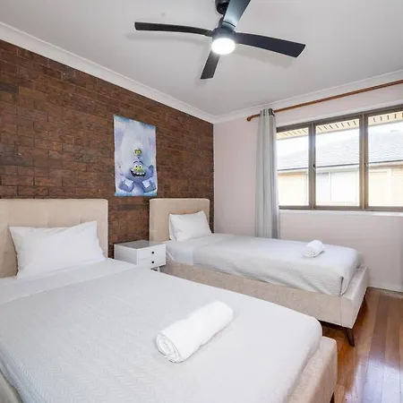 Holiday home 13km From Cbd & Airport Comfortable House *