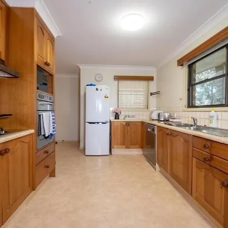 Holiday home 13km From Cbd & Airport Comfortable House *