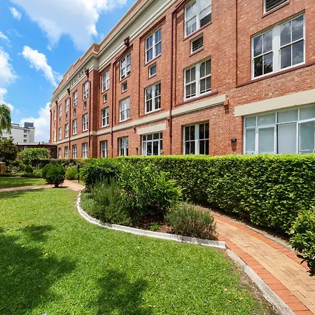 Apartment Tranquil Vista With Pool And Park *
