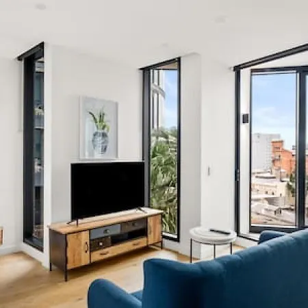71q Central City View 2br Nr Chinatown Free Parking Holiday home *