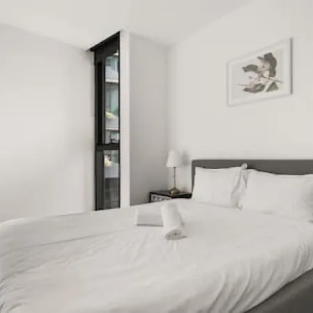 71q Central City View 2br Nr Chinatown Free Parking Holiday home *