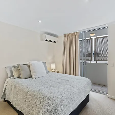 Modern 2br Next To Southbank Free Wifi & Pool Apartment