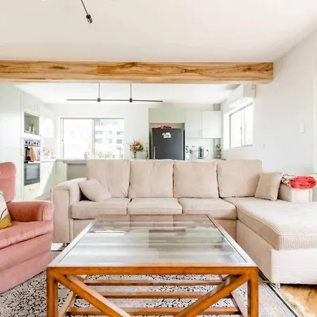New! Funky 2br Chermside Escape