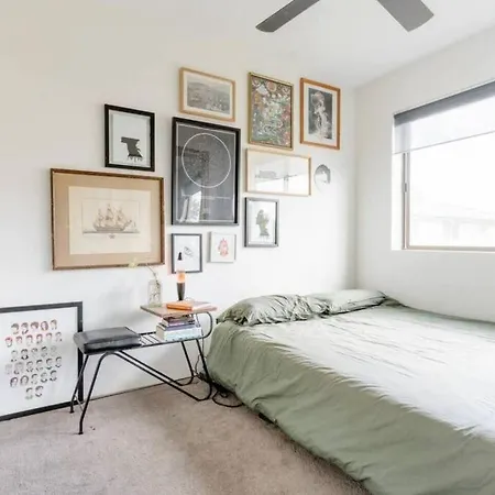 New! Funky 2br Chermside Escape Apartment *