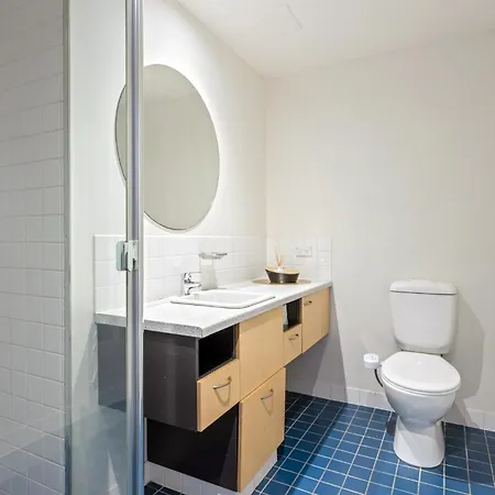Apartment Inner-city 1-bed With Pool Gym & Parking