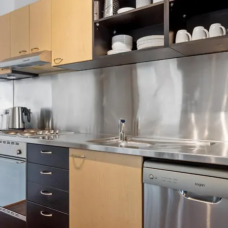 Apartment Inner-city 1-bed With Pool Gym & Parking Brisbane