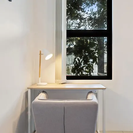 Apartment Inner-city 1-bed With Pool Gym & Parking