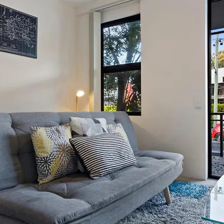 Apartment Inner-city 1-bed With Pool Gym & Parking *