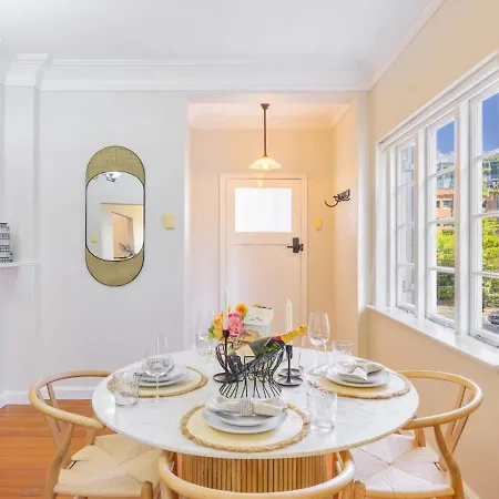 Apartment Riverside Heritage Chateau 2br South Bne *