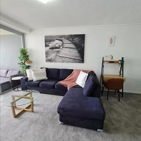 Apartment 3br Skyline Oasis W River Views, Gym, Carpark, Fastwifi, Tennis Court, Steam Brisbane