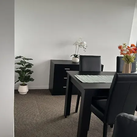 Modern Conveniently Located In Brisbane, Close To South Bank Apartment Brisbane