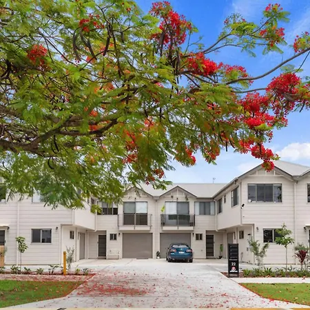 To Rent At The Glasshouse Mountains - Wifi Holiday home