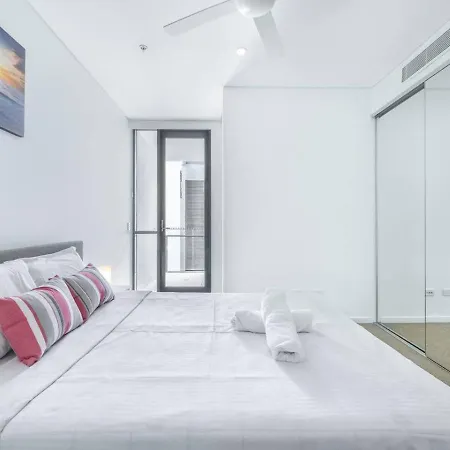 Apartment Great Value 2br Apt W Pool Carpark Wifi South Bne