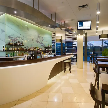 Novotel Airport