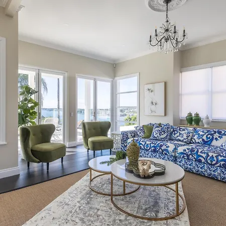 Villa Hamilton Hill With Panorama View *