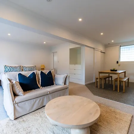 Apartment Riverside Studio With Parking And View *