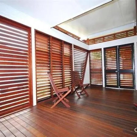 Holiday home Massive 5br Wi-fi Netflix Free Parking *