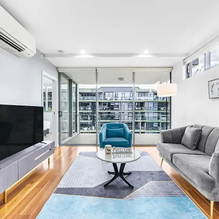 Great Location 2br Apt Pool Carpark South Bne Brisbane