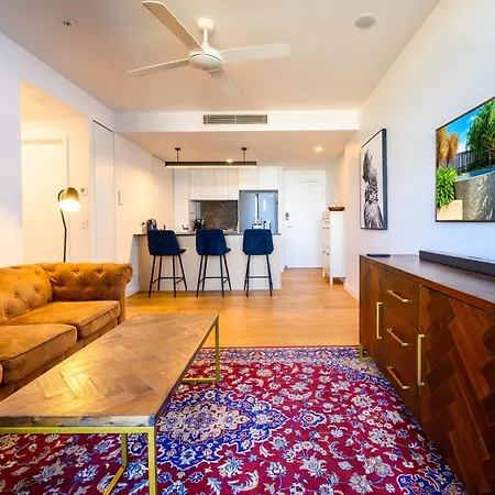 Apartment Stunning 2 Bedroom Retreat W Gym Sauna And Pool Brisbane