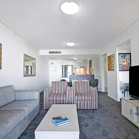 Modern Riverside Haven With Sweeping Balcony Views * Brisbane