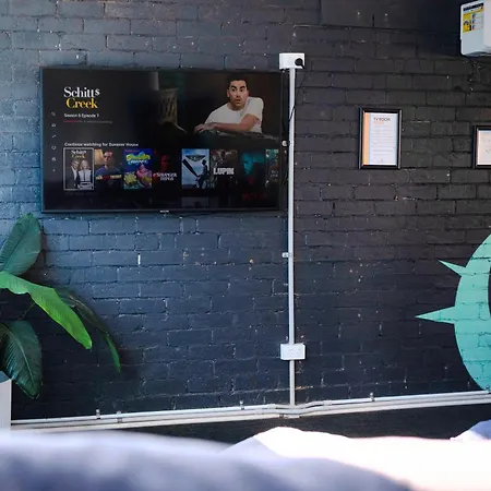 Summer House Hostel Brisbane