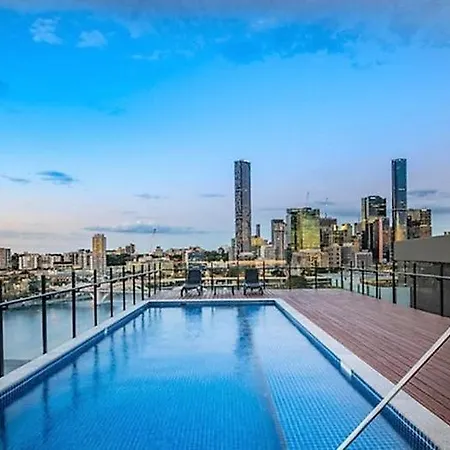 The Riverside One South