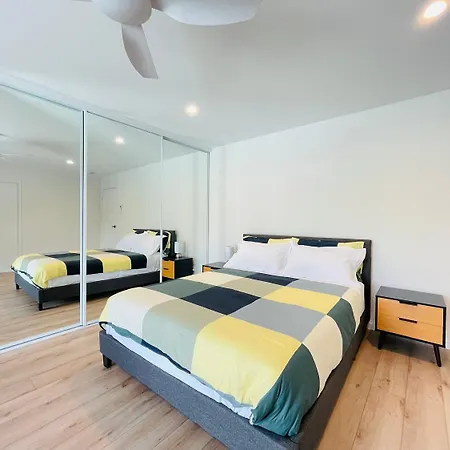 Guest house 262atroughton Brisbane