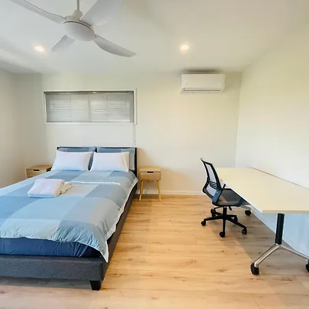 262atroughton Guest house