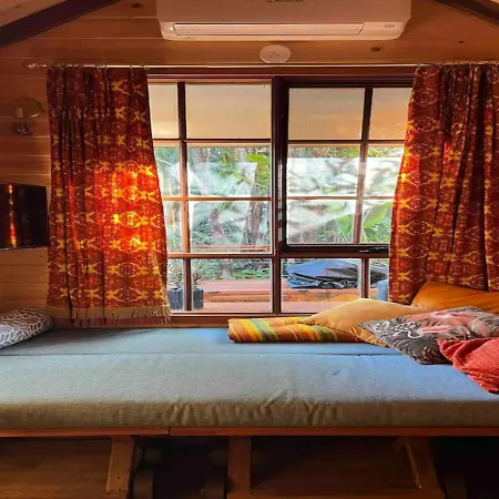 Apartment Tropical Inner City Tiny House