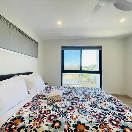 262atroughton Guest house Brisbane