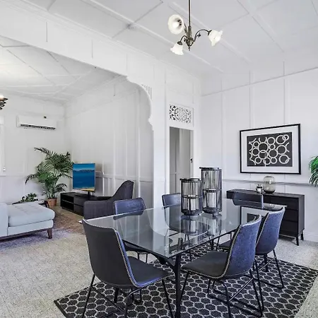 Five-bedroom Heritage Brisbane