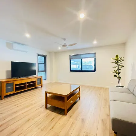 262atroughton Guest house 3*
