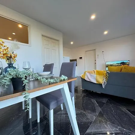 Holiday home Adorable 1br Studio At Macgregor Brisbane