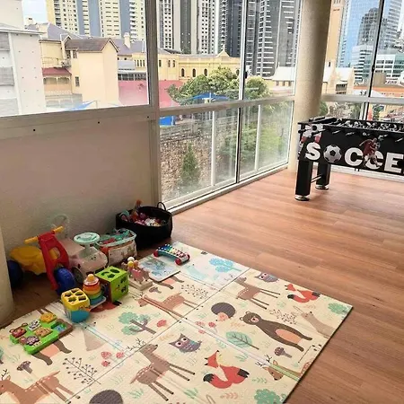 Apartment Spacious With Pool & Parking Brisbane