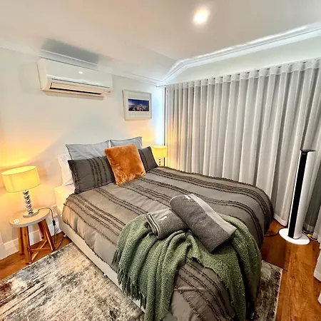 3 Bdrm Queenslander Outdoor Dining Pool & Parking