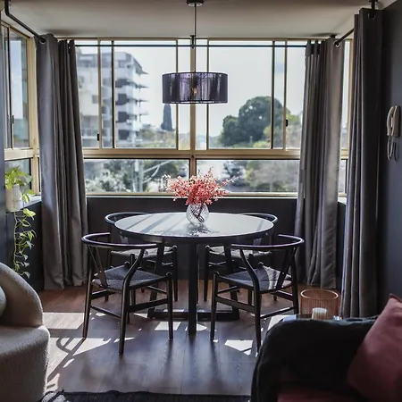 New Farm Riverfront Apartment Brisbane