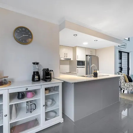 Apartment Spacious Renovated Townhouse With Free Parking Brisbane