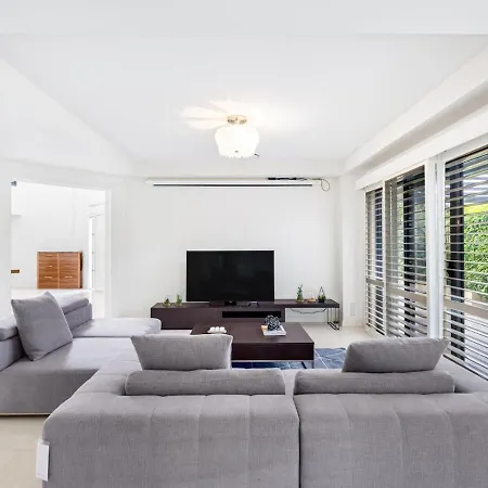 Spacious Comfy 5 Bedroom Near Sunnybank Brisbane