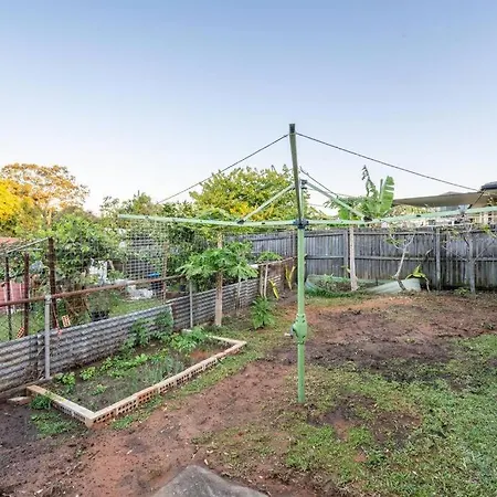 Bright Sunnybank Getaway - 4br 2ba Holiday home *