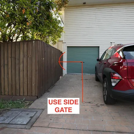 To Rent At This Beautiful Central Queenslander Guest house